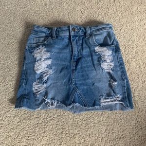 hollister ripped denim skirt